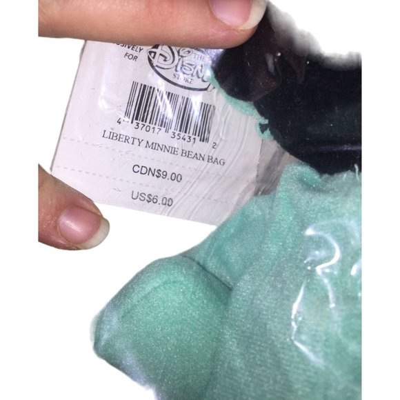 DISNEY STORE Liberty Minnie Mouse Bean Bag Plush Toy - New in sealed Bag with Ta - Picture 2 of 4